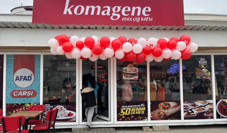 Afşin Komagene’de Ayın 15’i Yüzde 50 Ekstra Çiğköfte yeme günü!