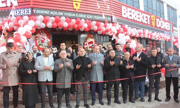 Bereket Döner Afşin Şubesi yoğun katılımla hizmete açıldı.